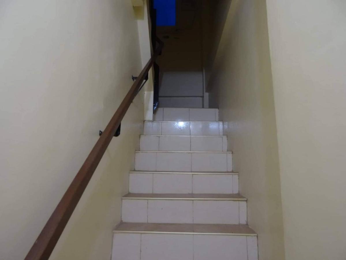 Julz Tropical Apartments Olongapo Εξωτερικό φωτογραφία