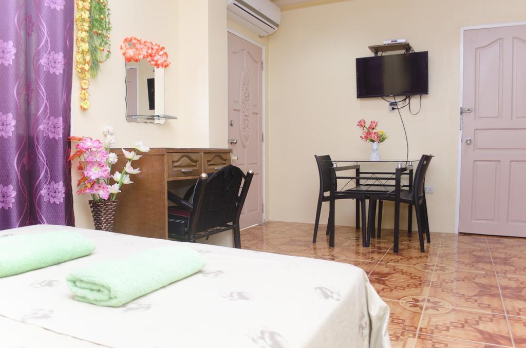 Julz Tropical Apartments Olongapo Εξωτερικό φωτογραφία